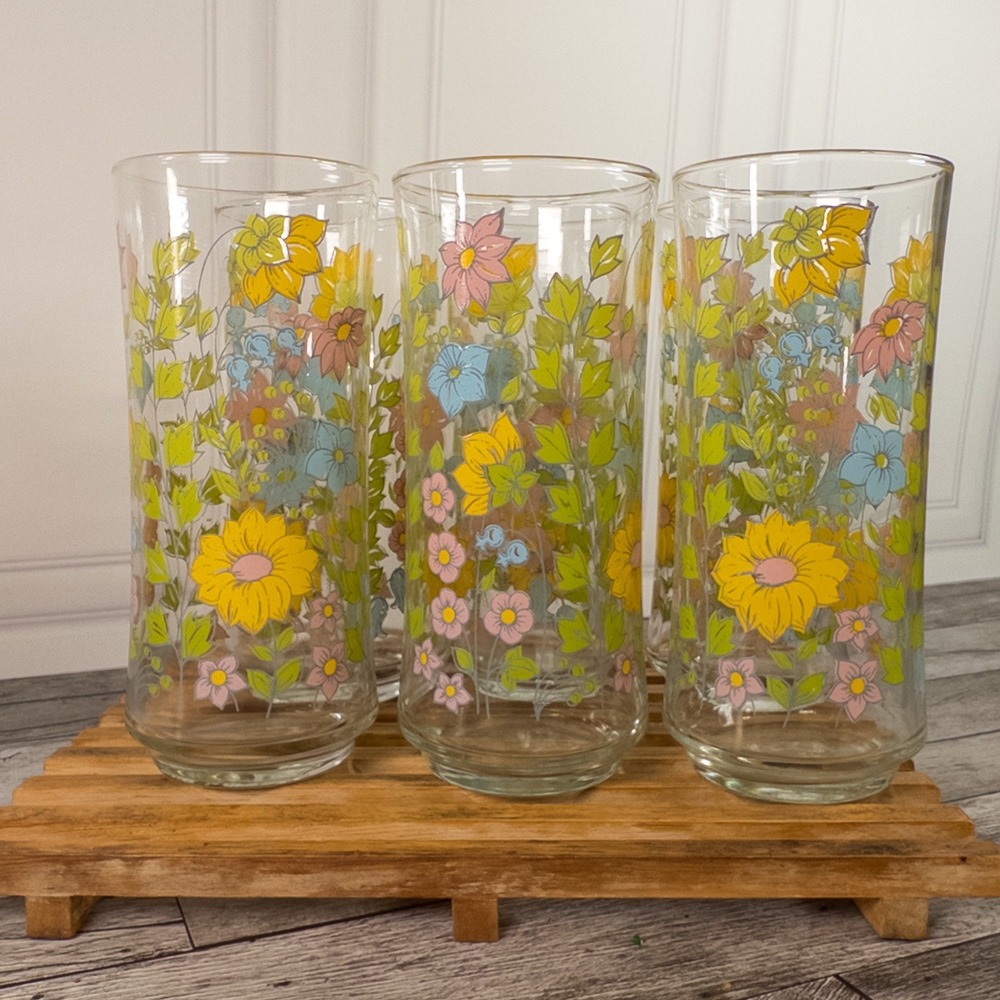 Set of 6 Vintage Floral Drinking Glasses Retro Mid Century Flower Tumblers
